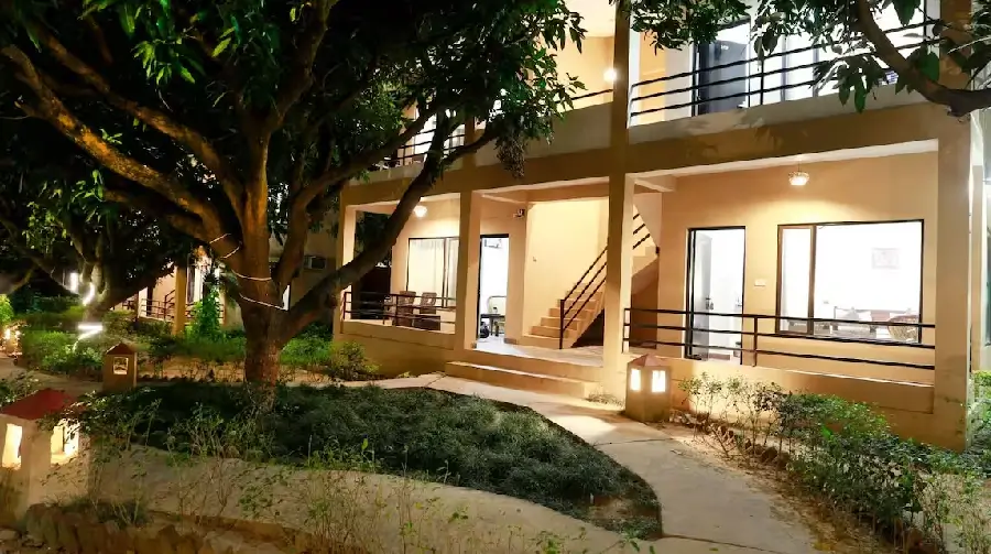 Corbett Aroma Park Resort